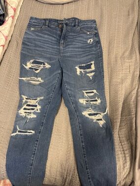 American Eagle Outfitters Distressed Light Blue Skinny Jeans